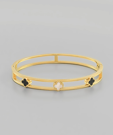 MOP Clover Onyx Bracelet